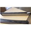 Image 2 : 2 TRUCK LIGHT BARS - 30 INCH STRAIGHT AND 31 INCH CURVED, WORKING
