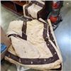 Image 1 : QUEEN SIZE DUVET AND 2 PILLOWCASES