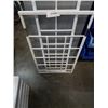 Image 2 : 2 ADJUSTABLE WINDOW SECURITY BARS FIXED SIDES ARE 20" AND12"