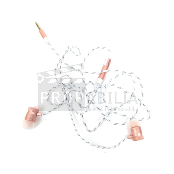 Impulse (YouTube, 2019-2020) - Jenna's Earbuds (0056)