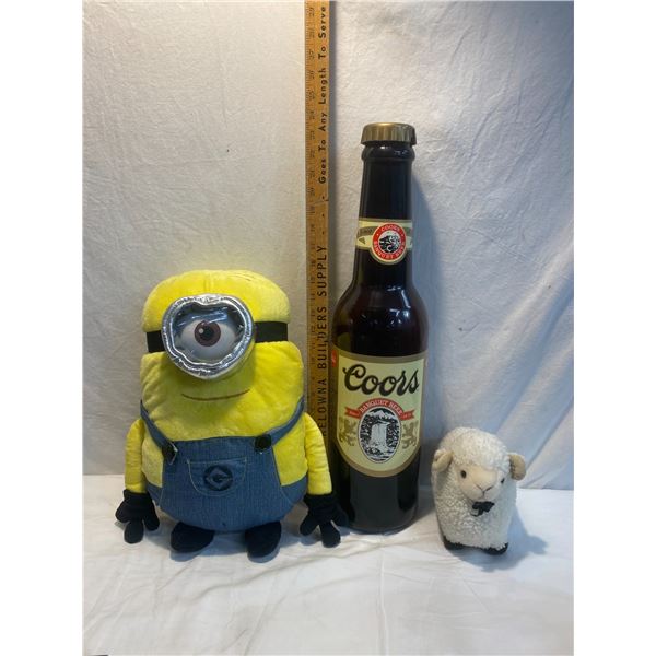Minion, money bank and sheep