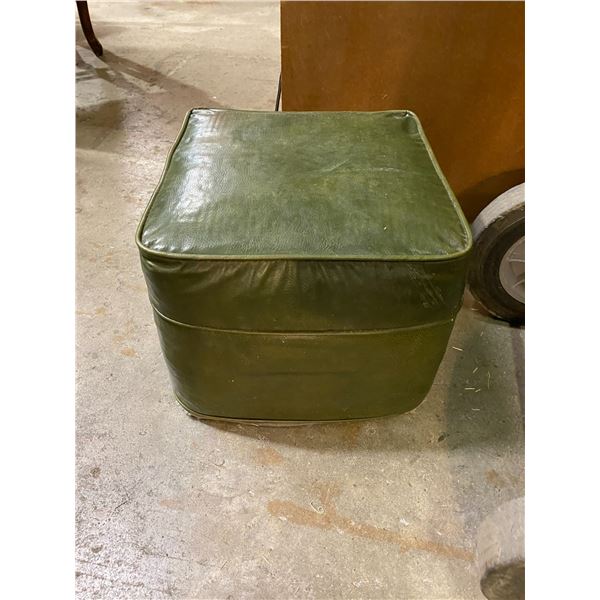 Vintage ottoman