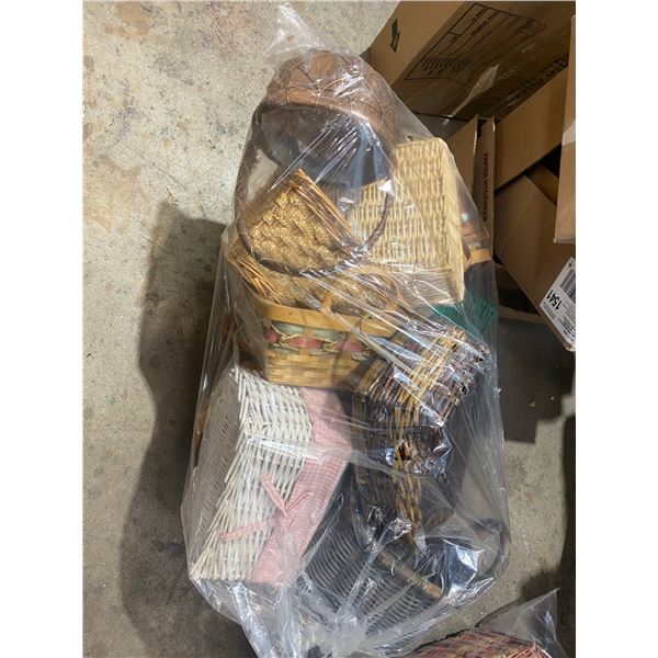 Wicker basket lot