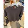 Image 1 : Burton medium sweater