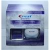Image 1 : NEW CREST 3D WHITE: WHITESTRIPS AND DENTAL LIGHT