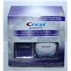 Image 1 : NEW CREST 3D WHITE: WHITESTRIPS AND DENTAL LIGHT