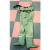 Image 1 : HIP WADERS W/ SIZE 6 MENS BOOT