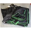 Image 2 : GROW TENT AND LIGHTS LOT