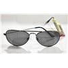 Image 1 : PAIR OF FOSTER GRANT SUNGLASSES
