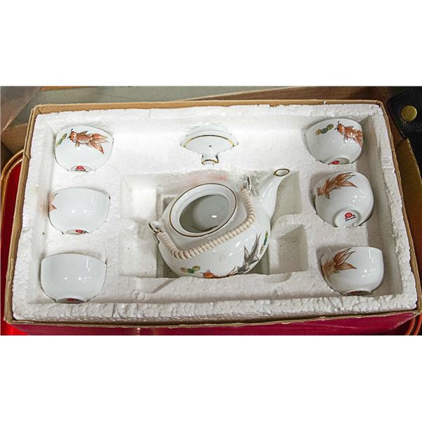 FLAT OF ASSORTED JAPANESE TEA & SERVING SET