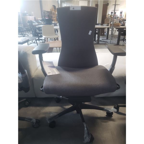 HERMAN MILLER EMBODY CHARCOAL/GRAPHITE FULLY ADJUSTABLE GAMING TASK CHAIR RETAIL PRICE