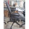 Image 2 : HERMAN MILLER AERON GRAPHITE FULLY ADJUSTABLE TASK CHAIR SIZE C  RETAIL PRICE $1806 CAN