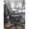 Image 2 : HERMAN MILLER AERON GRAPHITE FULLY ADJUSTABLE TASK CHAIR SIZE B  RETAIL PRICE $1806 CAN