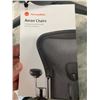 Image 2 : HERMAN MILLER AERON GRAPHITE STANDARD ADJUSTABLE TASK CHAIR SIZE C RETAIL PRICE $1806 CAN.