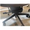 Image 2 : HERMAN MILLER AERON GRAPHITE STANDARD ADJUSTABLE TASK CHAIR SIZE B