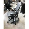 Image 3 : HERMAN MILLER AERON GRAPHITE FULLY ADJUSTABLE TASK CHAIR SIZE B RETAIL PRICE $1806 CAN