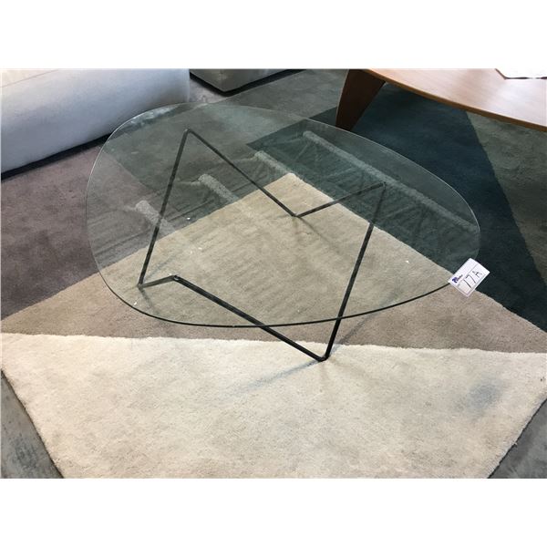 HERMAN MILLER DESIGNER GLASS/BLACK BASE COFFEE TABLE
