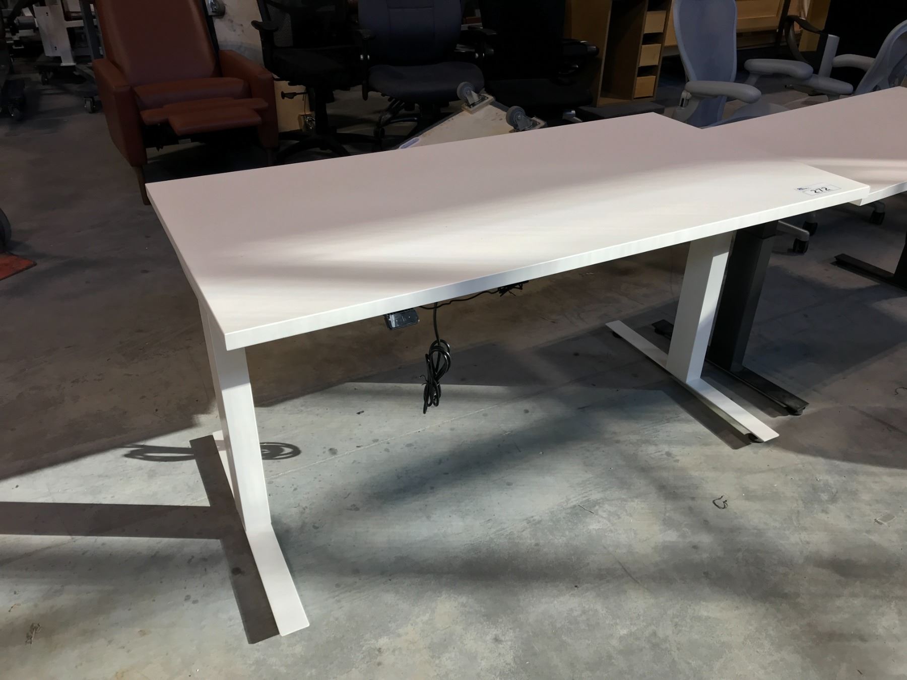 Programer Table HERMAN MILLER WHITE ADJUSTABLE HEIGHT SIT/STAND ELECTRIC PROGRAMMER ...