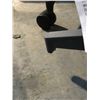 Image 2 : HERMAN MILLER COSM GREY LOW BACK EXECUTIVE CHAIR (BROKEN BASE)