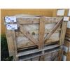 Image 2 : PALLET OF 136 PCS OF 18X18" BEIGE LIMESTONE TILE