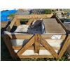 Image 2 : PALLET OF 350 PCS OF 12X12" GOLDEN LEAF TILE