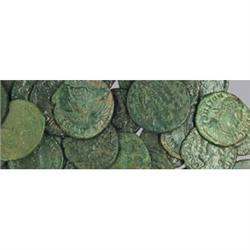 Roman Empire Coins Lotto di 30 piccoli bronzi del