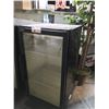 Image 2 : CBD GLASS DOOR 21"W X 24"D X 38"H COOLER