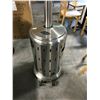 Image 3 : PARAMOUNT L10-SS-BK P STAINLESS STEEL PROPANE OUTDOOR PATIO HEATER IN BOX