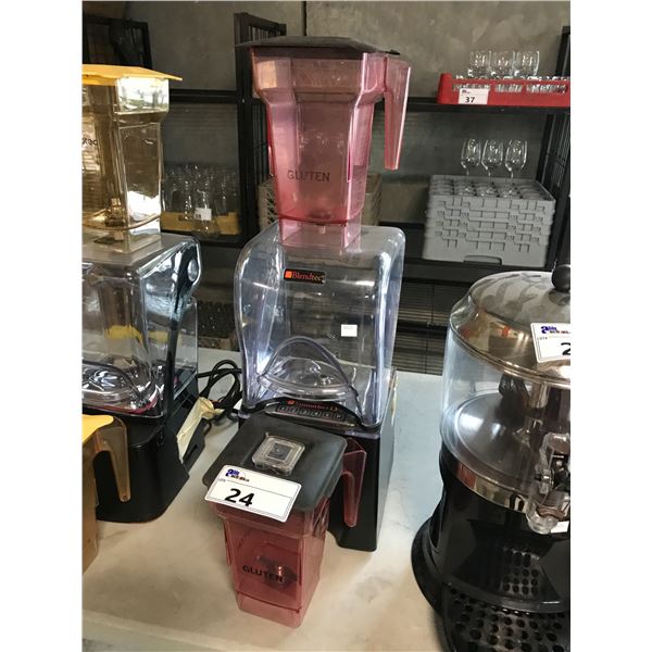 BLENDTEC SMOOTHER 13 BLENDER WITH EXTRA CONTAINER