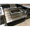 Image 1 : STAINLESS STEEL DUAL COMPARTMENT RINSE STATION 48"W X 25"D X 32"H