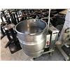 Image 2 : VULCAN TILTING ELECTRIC STEAM JACKETED KETTLE