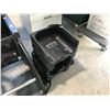 Image 2 : 4 BLACK RUBBERMAID HIGH CHAIRS WITH 2 BOOSTER SEATS