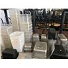 Image 2 : LOT OF STAINLESS STEEL AND PLASTIC FOOD CONTAINERS
