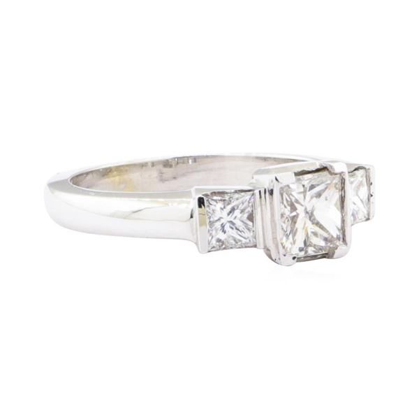 1.45 ctw Diamond Ring - 14KT White Gold