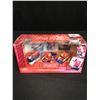 Image 1 : COCA COLA POSTER CAR COLLECTION (1:64 SCALE D0E-CAST)