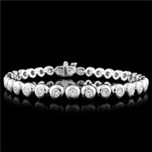 18K White Gold 2.71ctw Diamond Bracelet