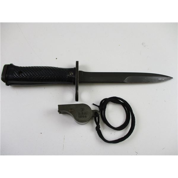 ASSORTED MILITARIA LOT