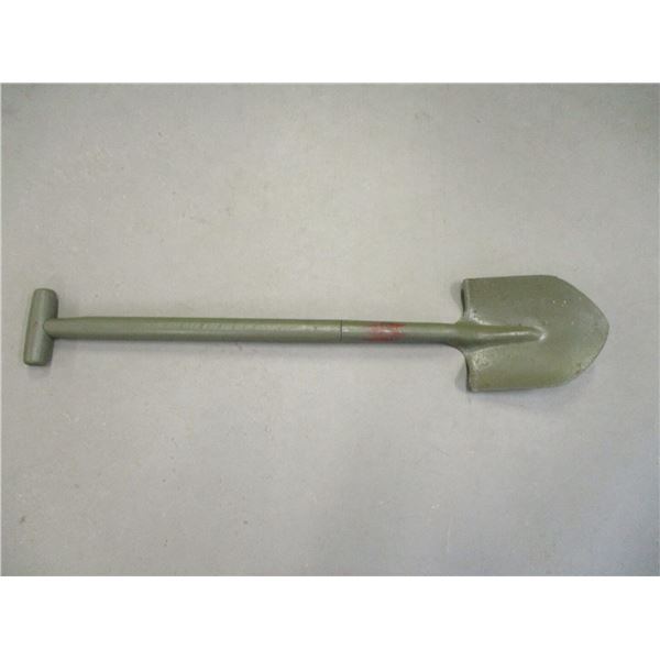 1942 BRITISH SHOVEL