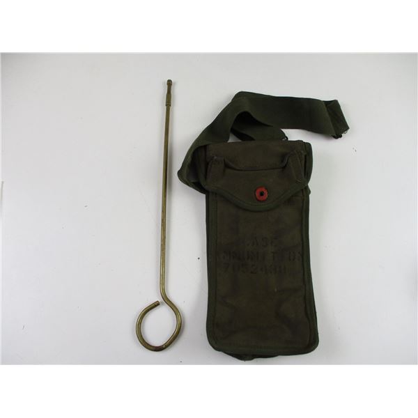 ASSORTED MILITARIA LOT