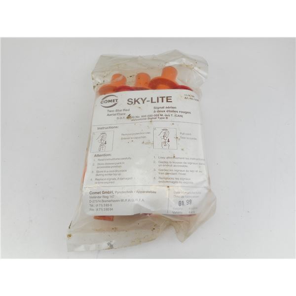 COMET SKY LITE RED FLARES