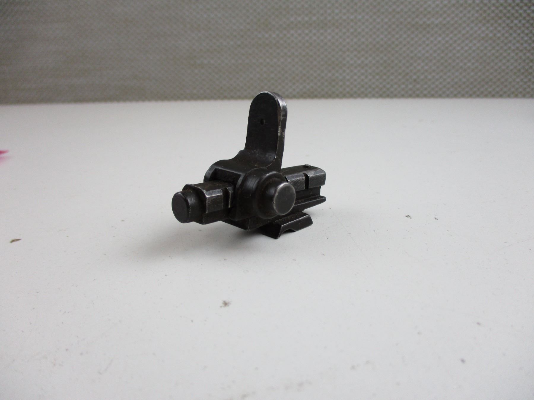 FN FAL RIFLE REAR SIGHT