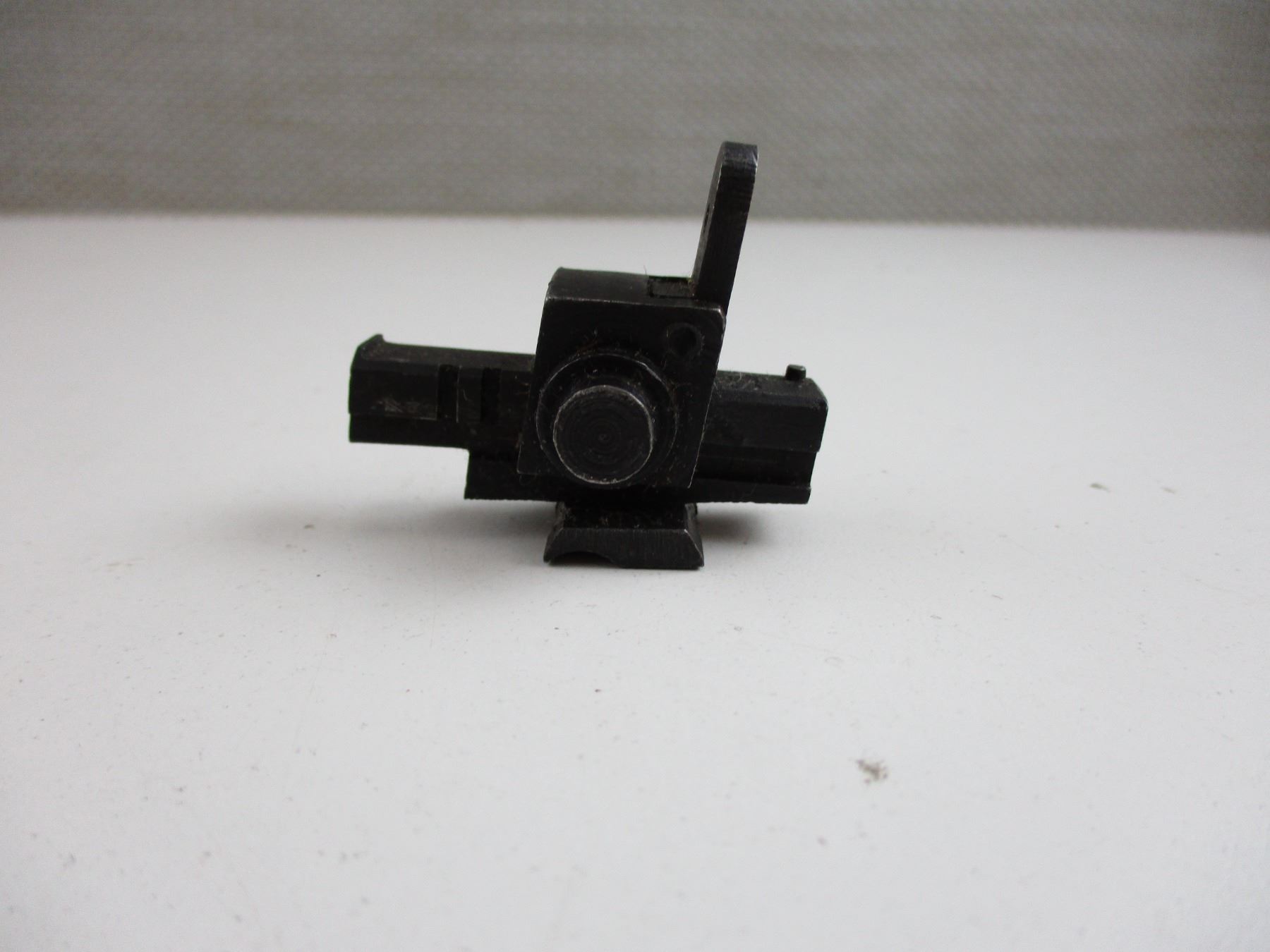 FN FAL RIFLE REAR SIGHT