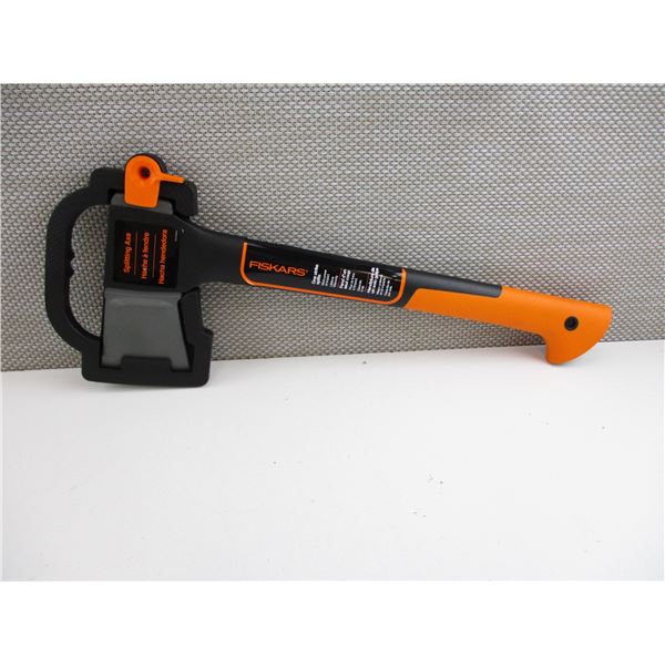 FISKARS SPLITTING AXE