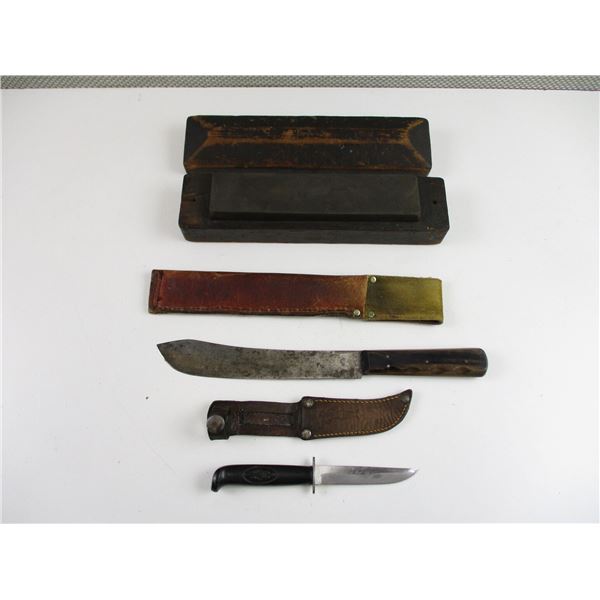 KNIVES + SHARPENING STONE