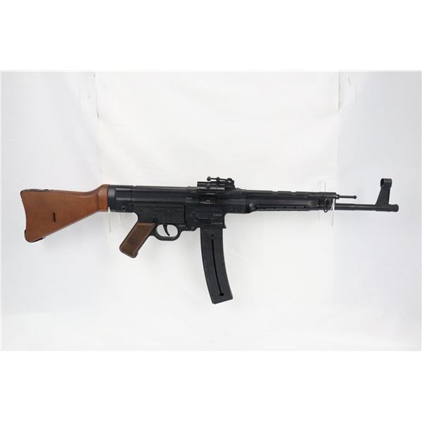 GSG , MODEL: MP STG44 , CALIBER: 22 LR
