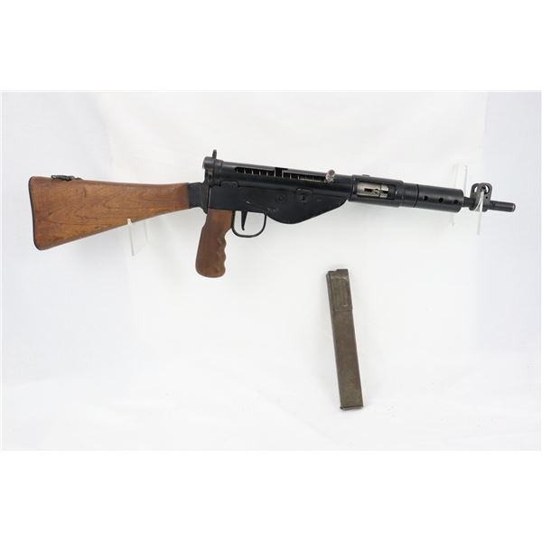 STEN  , MODEL: MARK V , CALIBER: 9MM