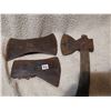 Image 2 : 3 antique axe heads