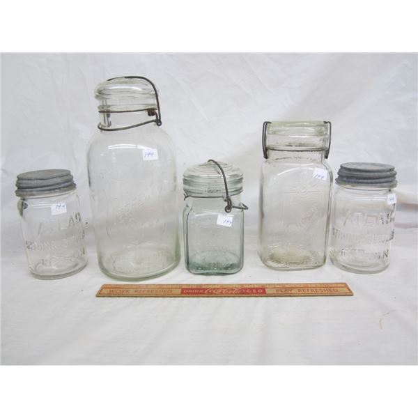 5 ANTIQUE SEALERS ATLAS,QYEEN PERFECT SEAL ETC