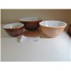 Image 2 : #401 402 403 WOODLAND PATTERN PYREX MIXING BOWLS