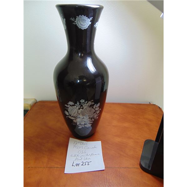 PQM CANADA VASE
